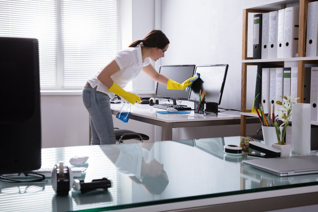 Cómo una Oficina Limpia y Organizada puede Aumentar la Productividad