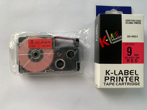 Cinta XR-9RD1 - KZ-9RD Fondo Rojo Letras Negras - 9mm para Rotuladora Casio Label It Series