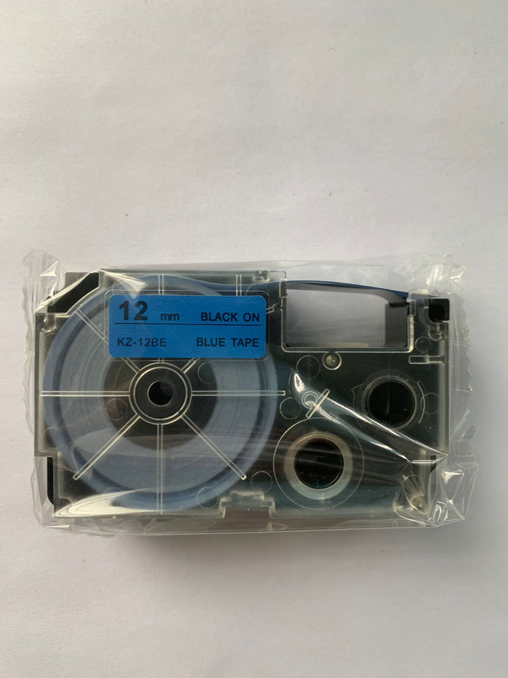 Casio XR-12BE1 - KZ-12BE Fondo Azul Letras Negras - 12mm para Rotuladora Casio Label It Series